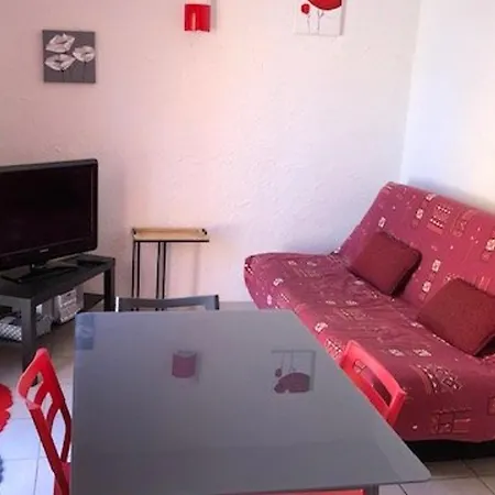 Calme Climatise Avec Parking Proche Centre Et Pour 4 Pers - Fr-1-607-234 Apartment *